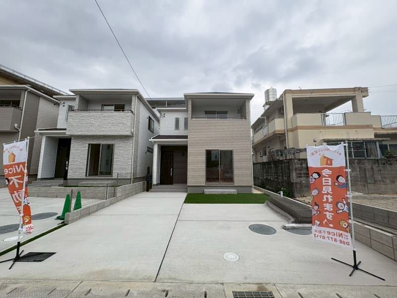 New 4LDK House for Sale in Shioya, Uruma City, Okinawa - Thumbnail 3