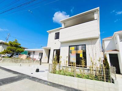 New 4LDK House in Takara, Yaese - Modern Living with Parking — Image 1, Yaese, Okinawa