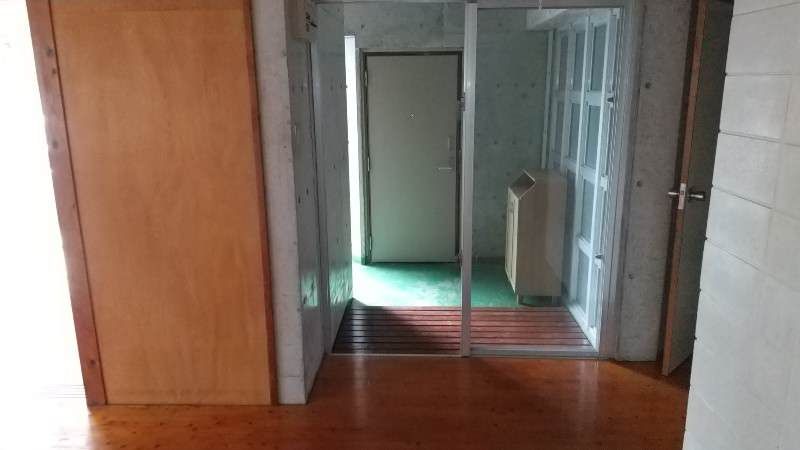 1LDK Apartment for Rent in Itoman City, Okinawa - Thumbnail 3