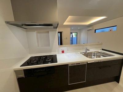 New 4LDK House in Kadena Town, Okinawa — Image 1, Kadena, Okinawa