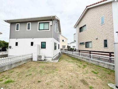 4LDK Corner House with Garden in Itoman, Okinawa — Image 2, Itoman, Okinawa