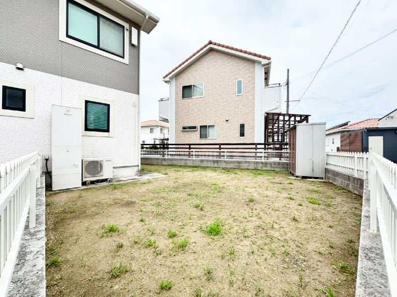 4LDK Corner House with Garden in Itoman, Okinawa - Thumbnail 2