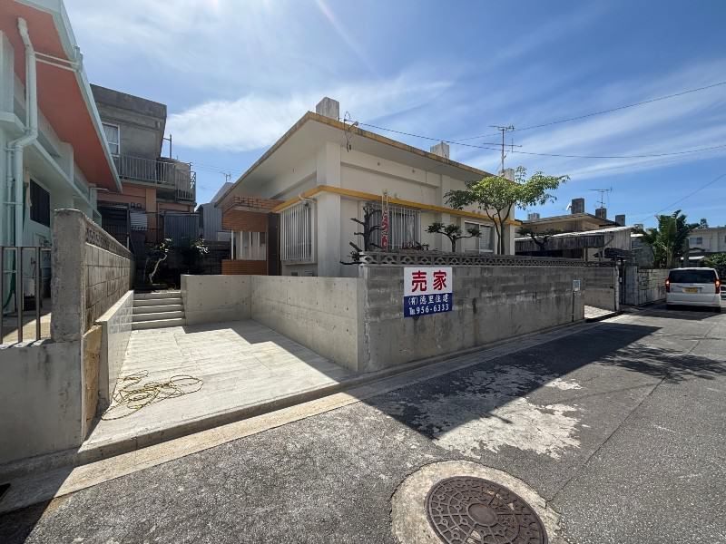 2LDK Single-Story House for Sale in Zakimi, Yomitan, Okinawa - Thumbnail 4