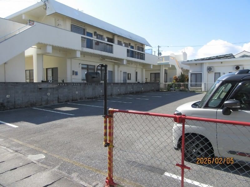 Eino River Parking Rental Space in Uruma City, Okinawa - Thumbnail 3