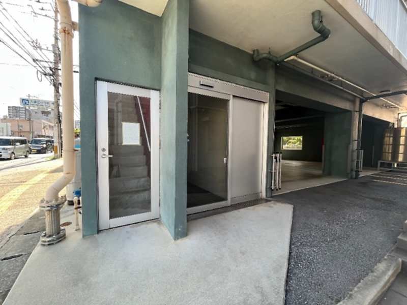 Pet-Friendly 1K Apartment for Rent in Ginowan City, Okinawa - Thumbnail 2