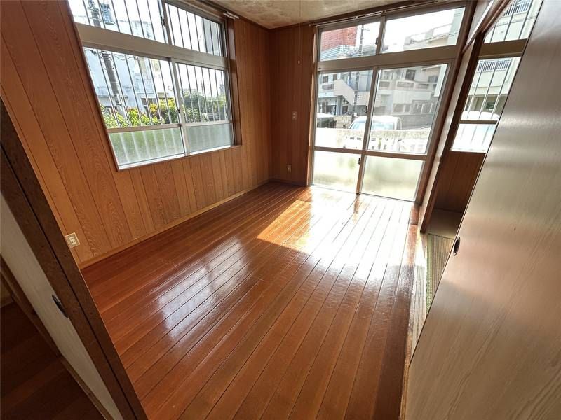 Yogi Apartment: 2DK Rental in Okinawa City Ageta - Thumbnail 4