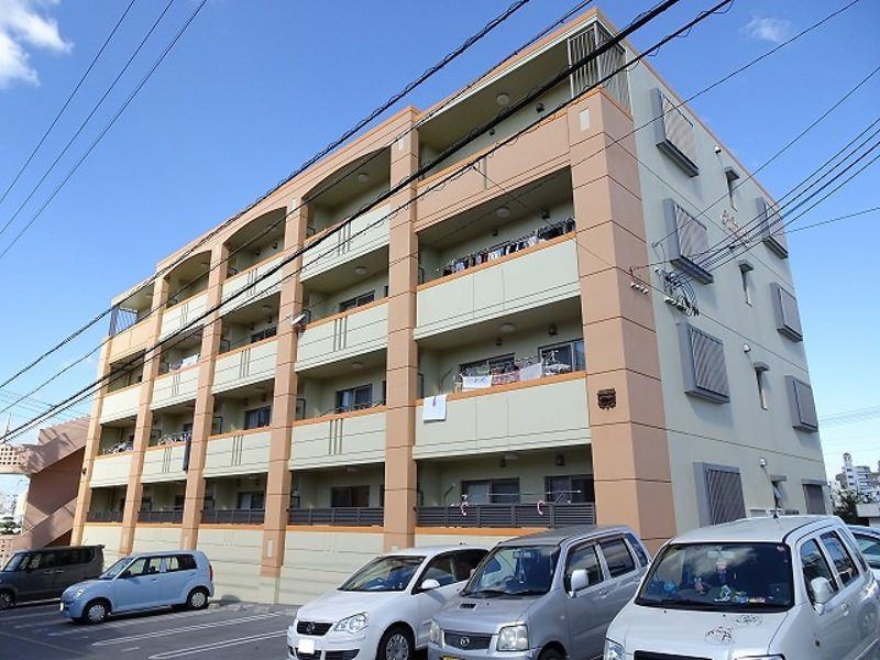 1LDK Apartment for Rent in Ginowan, Okinawa - Modern & Online Contract - Thumbnail 2
