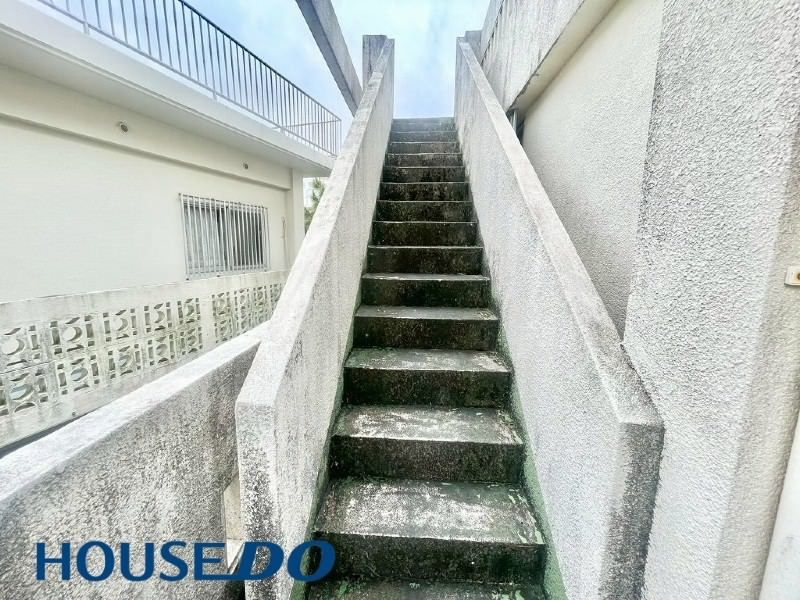 Renovated 5DK Detached House for Sale in Ginowan, Okinawa - Thumbnail 3