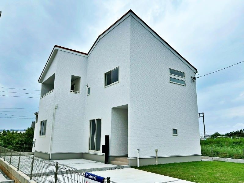 New 2025 3LDK Wooden House with Cashback in Yomitan, Okinawa - Thumbnail 4