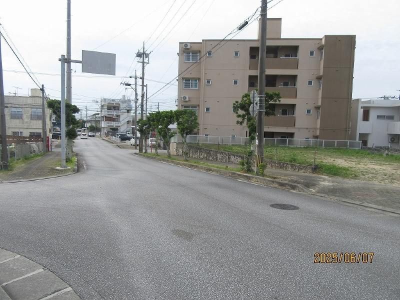 10-Car Rental Parking Lot with Garage Certificate in Uruma, Okinawa - Thumbnail 4