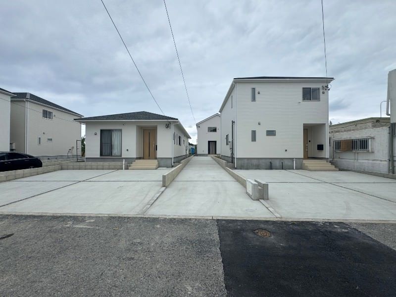 New 4LDK House for Sale in Nanjo City, Okinawa - Thumbnail 2