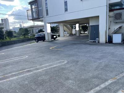 Minami-Uehara elevated floor detached house Single-family house for sale in Minami-Uehara, Nakagusuku Village (reinforced steel (RC construction), system kitchen, ownership, 2LDK, 120 million yen) | Okinawa property information [Go Home] No. 815-68 — Image 2, Sotogahama, Okinawa