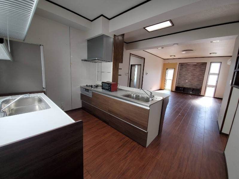 3LDK Reinforced Concrete House for Sale in Uruma, Okinawa - Thumbnail 4