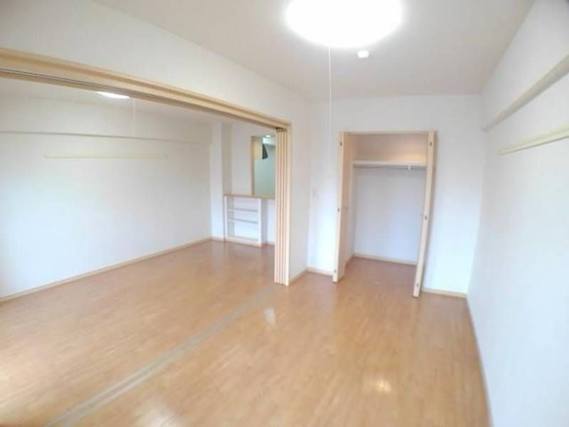 Red Bridge Kotobuki 1LDK Apartment for Rent in Yomitan, Okinawa - Thumbnail 4