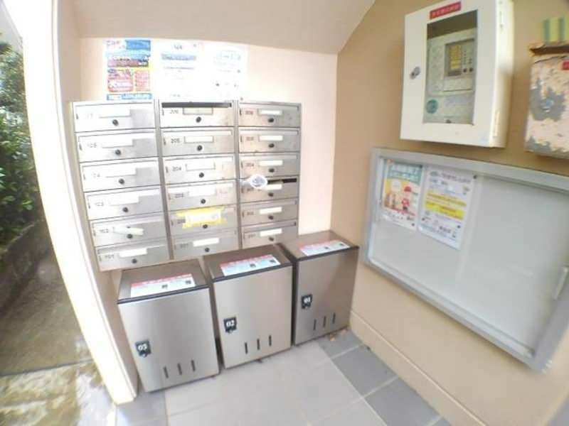 Red Bridge Kotobuki 1LDK Apartment for Rent in Yomitan, Okinawa - Thumbnail 3