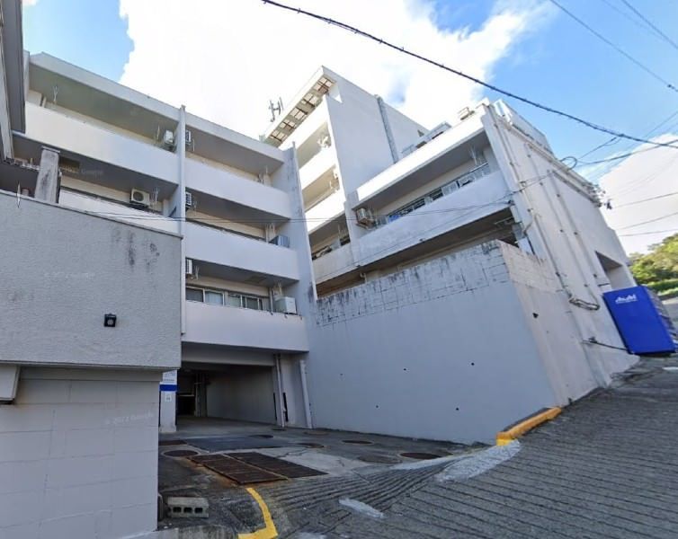 2LDK Top Floor Apartment for Rent in Nishihara, Okinawa - Thumbnail 2