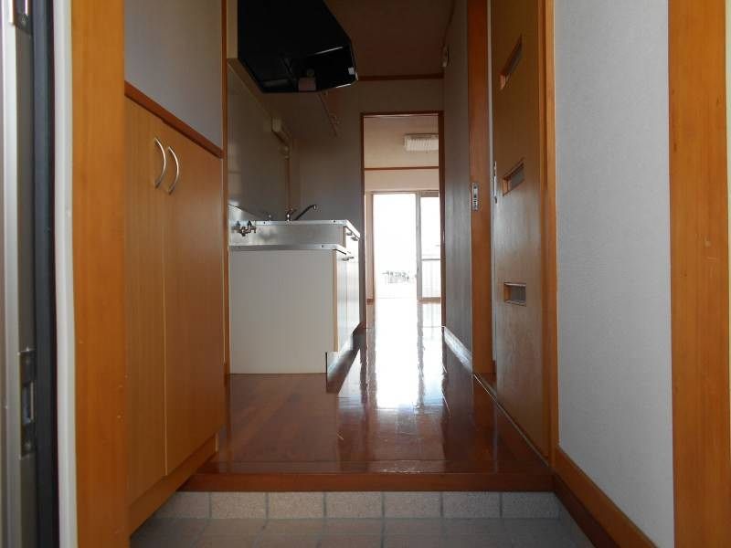 1DK Apartment for Rent in Chatan Town, Okinawa - Thumbnail 4