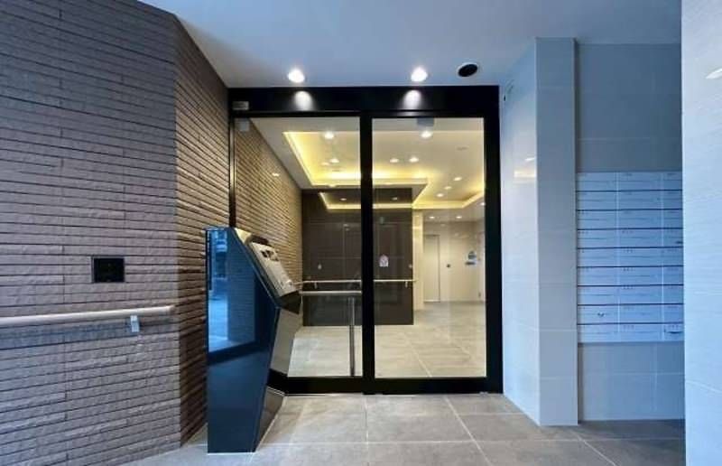 3LDK High-Rise Apartment with Sea View in Okinawa City Kubota - Thumbnail 2