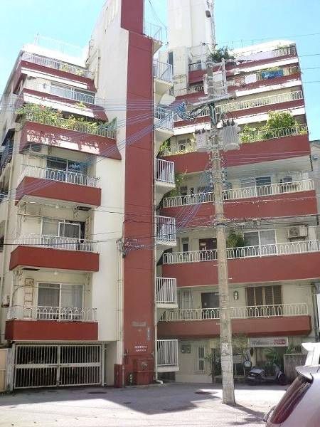 1LDK Apartment for Sale in Naha City, Okinawa Near Asahibashi Station - Thumbnail 2