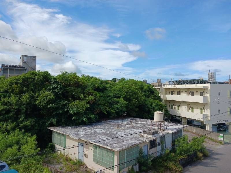 Ambitious IX 1K Apartment for Rent in Naha, Okinawa - Thumbnail 4