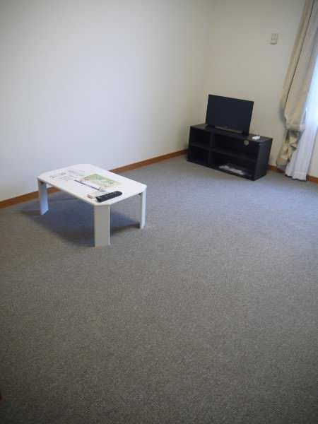 Leopalace Miyarabi 1K Apartment for Rent in Yaese Town, Okinawa - Thumbnail 4