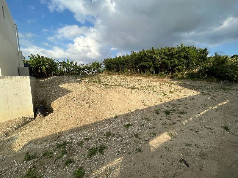Land for Sale in Onaga, Tomigusuku City, Okinawa - Thumbnail 4