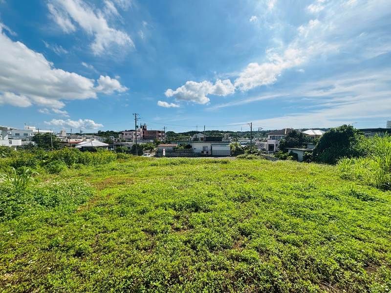 Large Farmland Plot for Sale in Uruma City, Okinawa - Thumbnail 4
