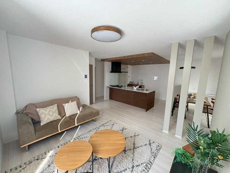 New 4LDK House in Uruma City, Okinawa with Luxury Campaign - Thumbnail 4