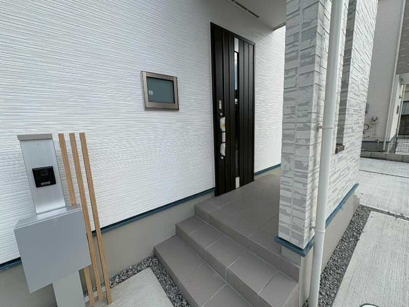 New 4LDK House in Uruma City, Okinawa with Luxury Campaign - Thumbnail 3