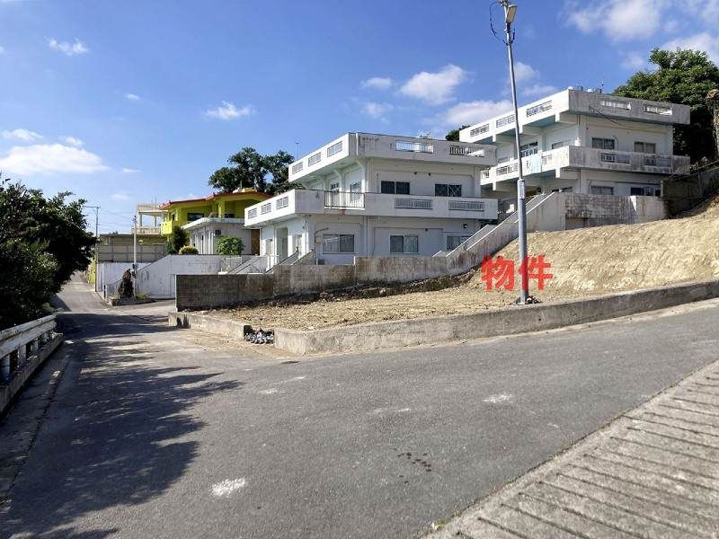182.3 Tsubo Corner Land for Sale in Yaese Town, Okinawa - Thumbnail 4