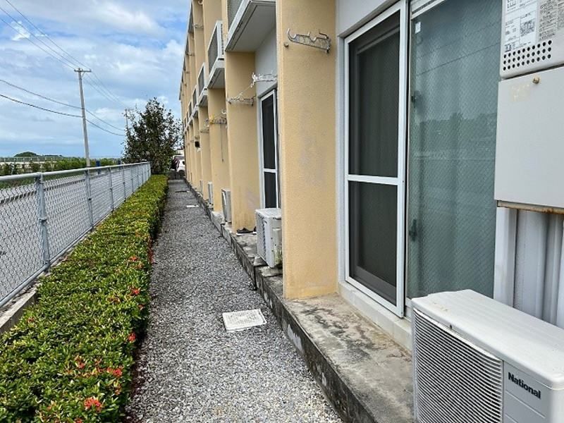 1K Apartment for Rent in Haebaru Town, Okinawa - Thumbnail 2