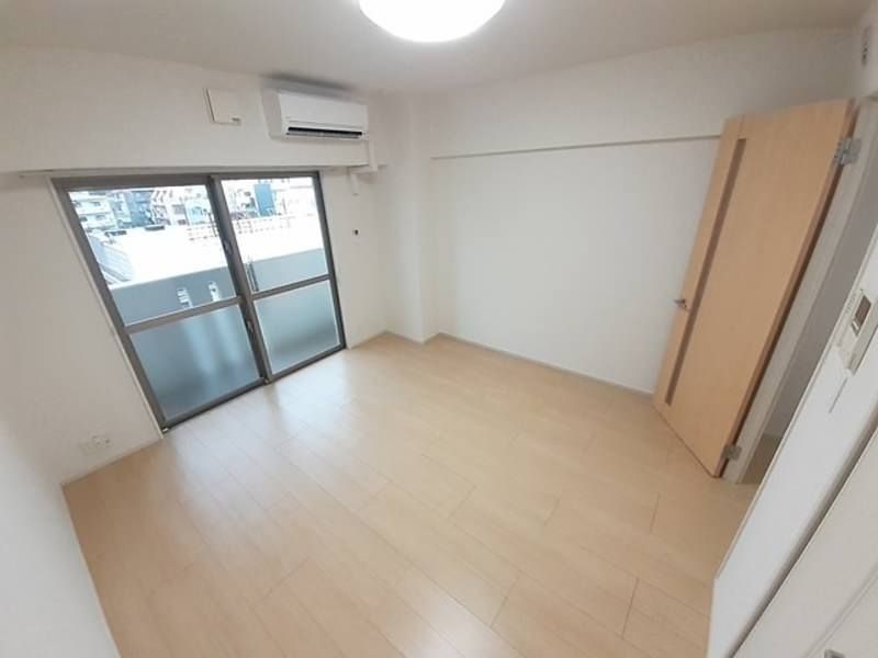 1K Apartment for Rent in Naha Kume, Okinawa - 73,000 Yen - Thumbnail 4