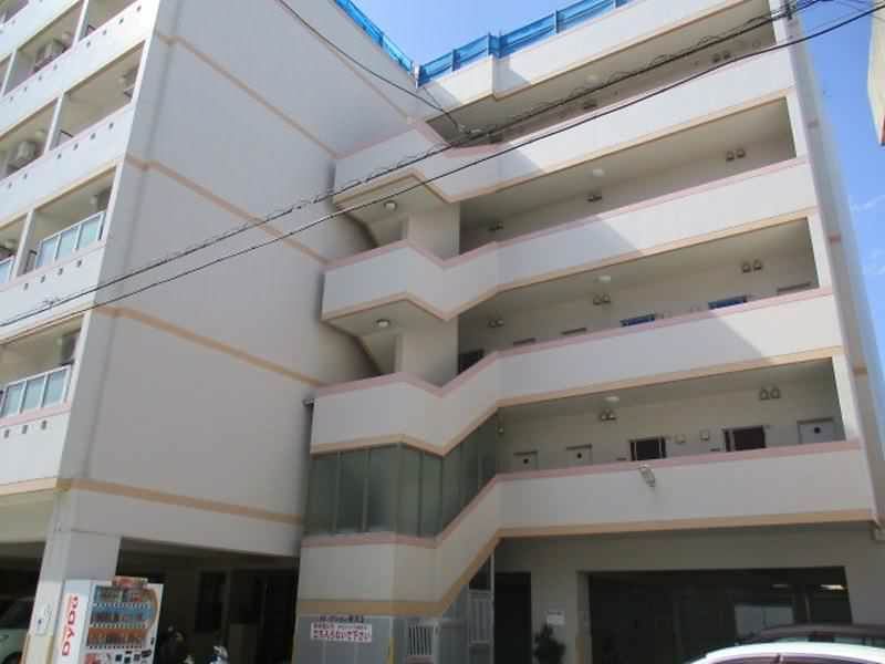 Pet-Friendly 1K Apartment for Rent in Naha, Okinawa - Thumbnail 4