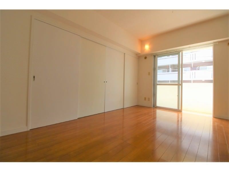 2LDK Apartment for Rent in Toyosaki, Tomigusuku City, Okinawa - Thumbnail 4