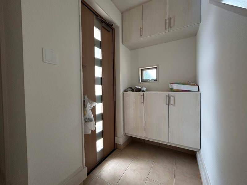 New 4LDK House for Sale in Tomigusuku, Okinawa - 2026 Completion - Thumbnail 4