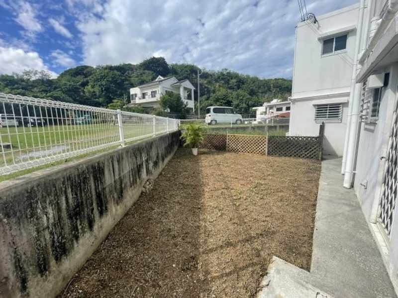 Dual Ocean View Investment Houses for Sale in Uruma, Okinawa - Thumbnail 3