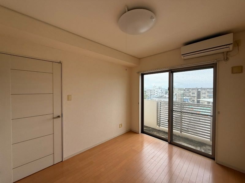 3LDK Apartment for Rent in Yomitan Village, Okinawa | Maison Parisina - Thumbnail 4