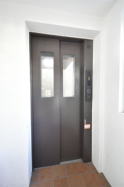 2DK Apartment for Rent in Urasoe, Okinawa - Near Keizuka Station - Thumbnail 2