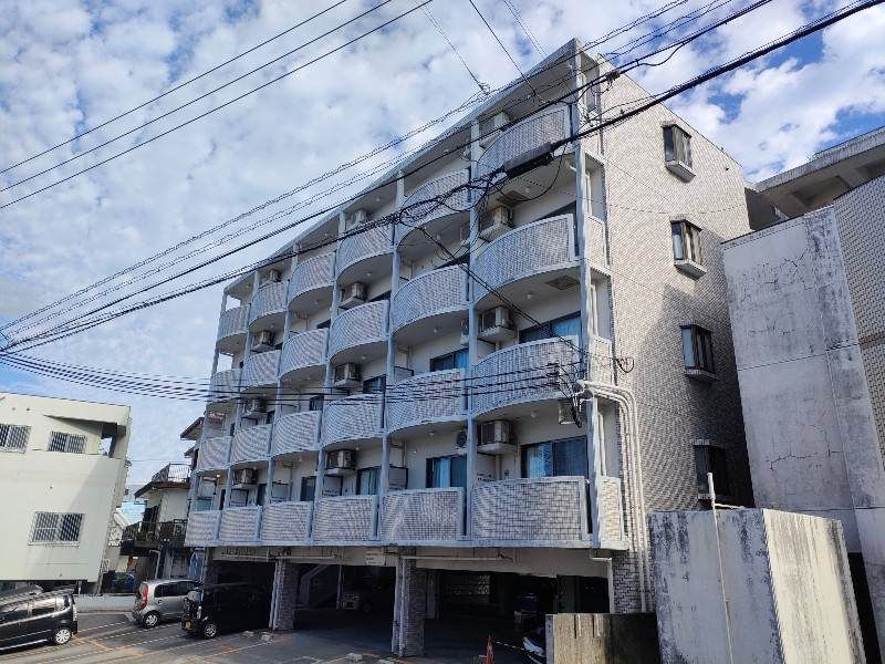 Cosmo Pia 1K Apartment for Rent in Nishihara, Okinawa - Thumbnail 2