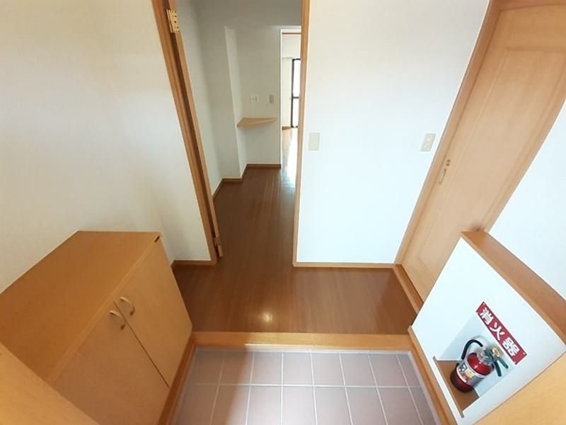 1LDK Apartment for Rent in Itoman, Okinawa - Sea Side Shiohira - Thumbnail 3