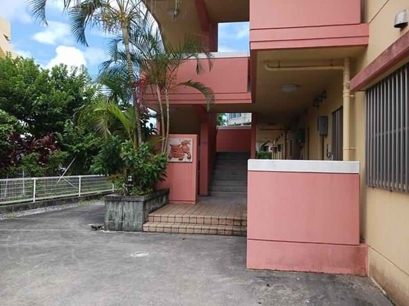 1LDK Apartment for Rent in Teruya, Okinawa City - Thumbnail 4