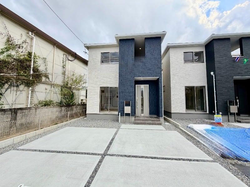 New 3LDK House in Yonabaru, Okinawa with Cashback & AC - Thumbnail 2