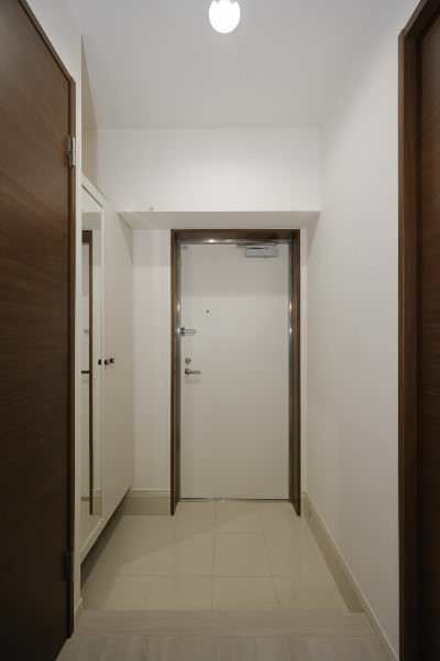 Modern 1LDK Apartment for Rent in Naha, Okinawa - 2023 Build - Thumbnail 3