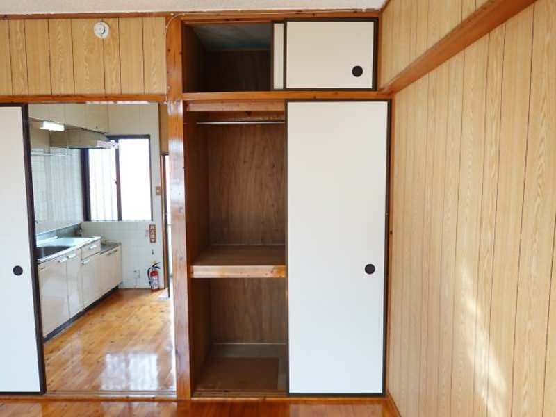 1K Apartment for Rent in Nakagusuku Village, Okinawa - Flexible Plans - Thumbnail 4
