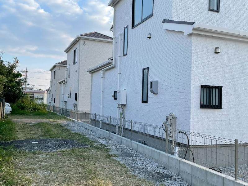 New 4LDK House for Sale in Uruma City, Okinawa - Thumbnail 2