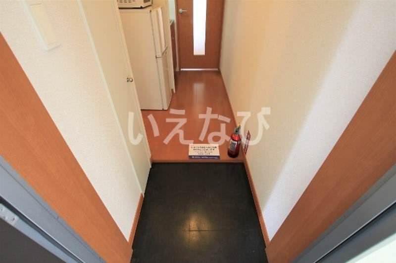 Leopalace Mihara 1K Apartment for Rent in Naha, Okinawa - Thumbnail 4