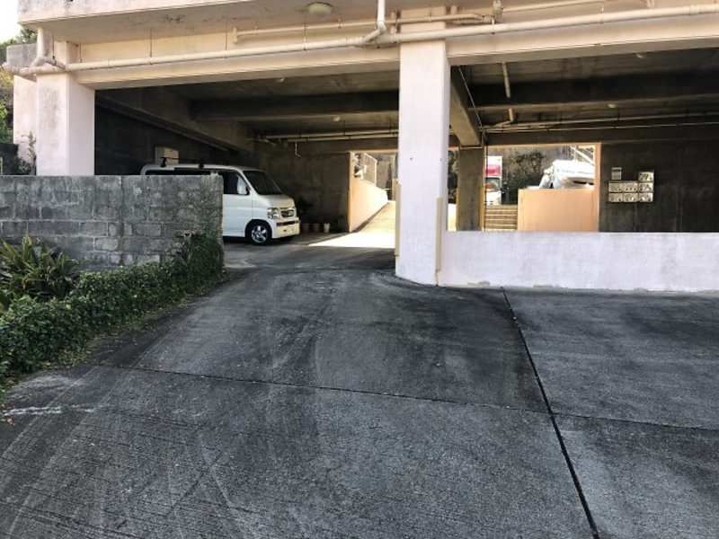 Falcon Parking Rental Space in Ginowan City, Okinawa - Thumbnail 3