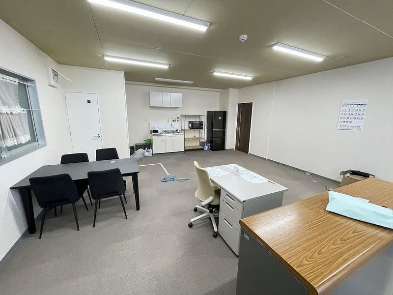Commercial Space for Rent in Naha City, Okinawa - 42.97 sqm - Thumbnail 3
