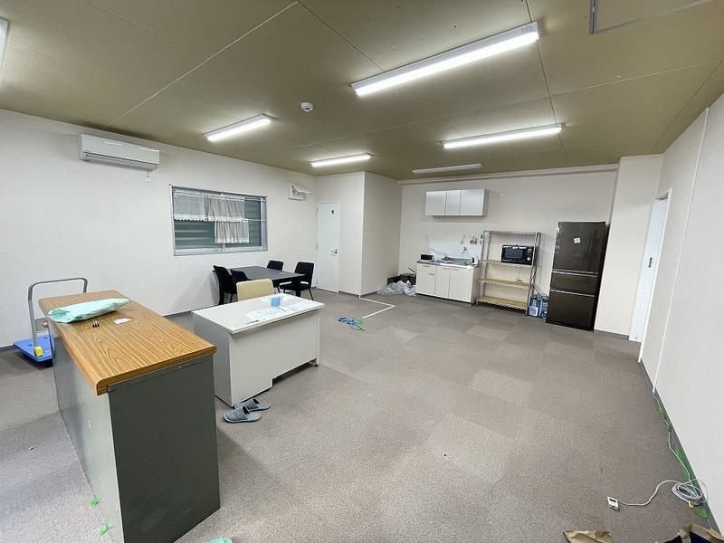 Commercial Space for Rent in Naha City, Okinawa - 42.97 sqm - Thumbnail 2