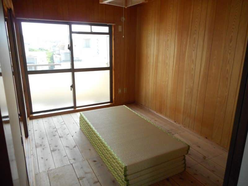 2DK RC Apartment for Rent in Haebaru Town, Okinawa - Thumbnail 4